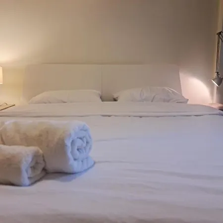 아파트 Furnished House For Short Term 이스탄불